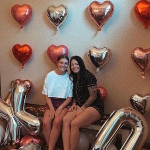 Meet your Posher, Mackenzie